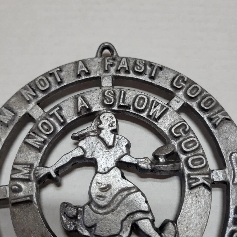 VTG Metal Trivet 
